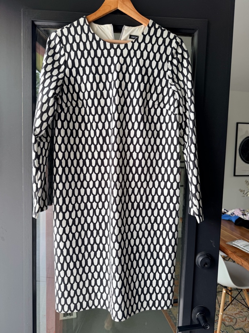 Marine Black & White Patterned Long Sleeve Shift Dress
